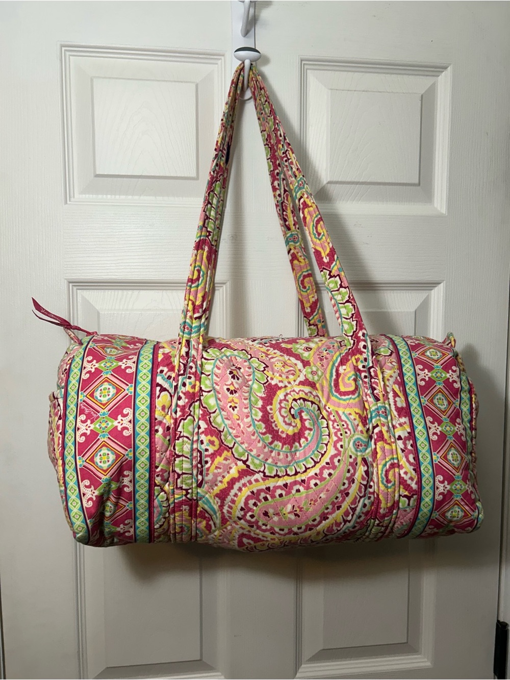 Vera Bradley Capri Melon Duffel Bag Retired Pink Paisley Travel Overnight Bag